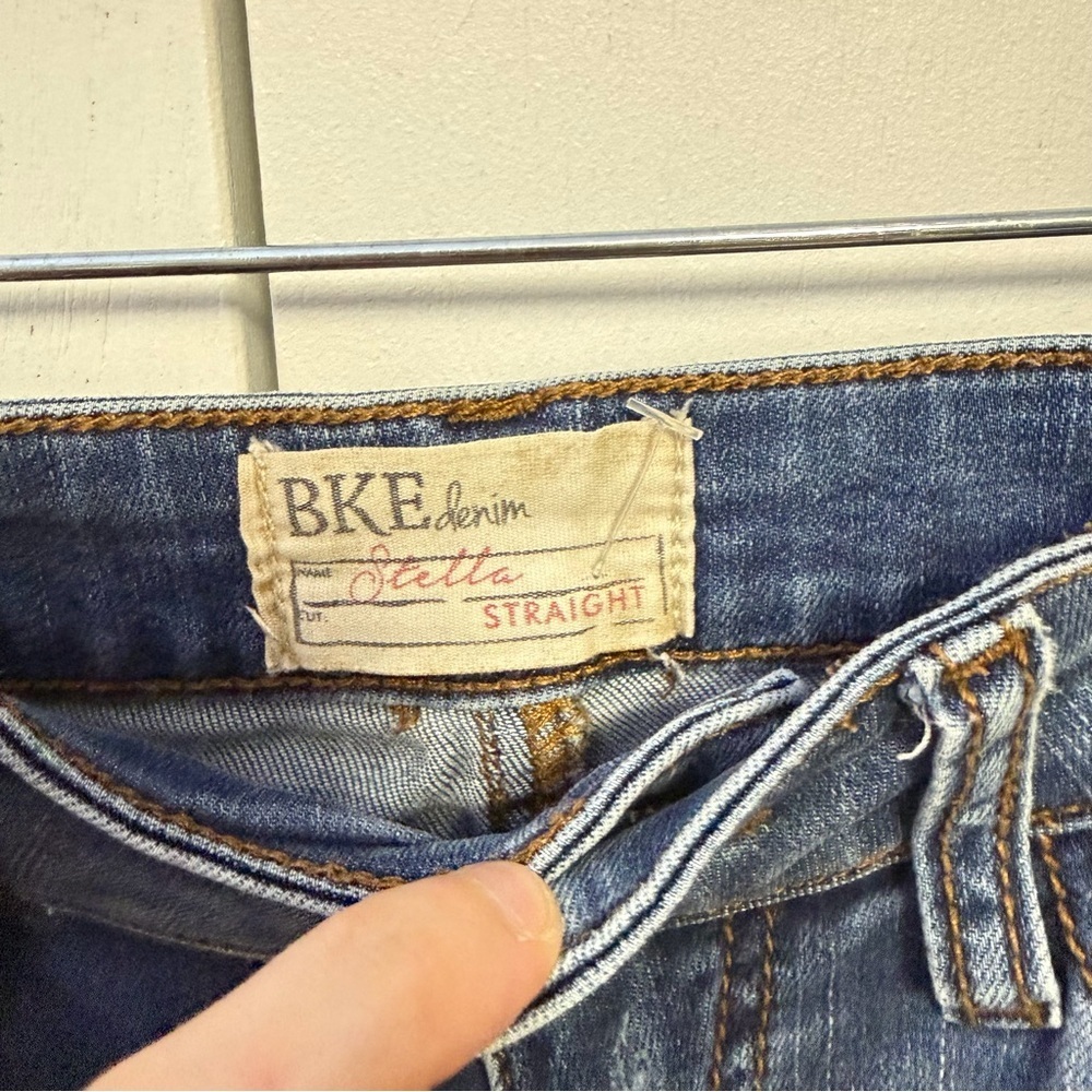 BKE Denim Stella Straight Jeans | Women’s Size 26 | Medium Wash Stretch - Picture 5 of 5